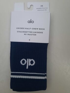 ALO Yoga Unisex Half-Crew Athletic Socks- Navy With White